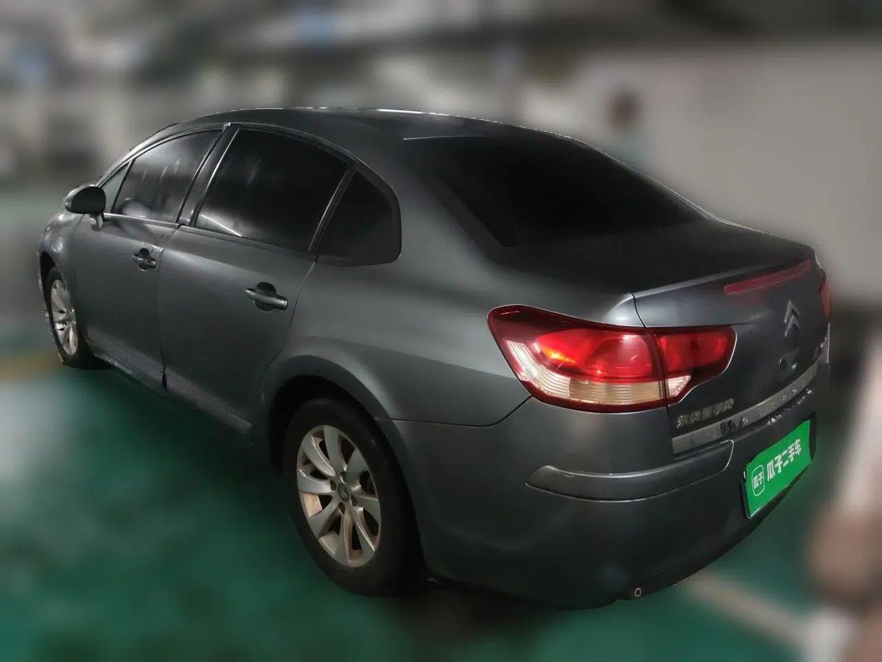 Citroen C-Quatre 2010 Sedan 1.6L Manual Shangle Version — миниатюра 4