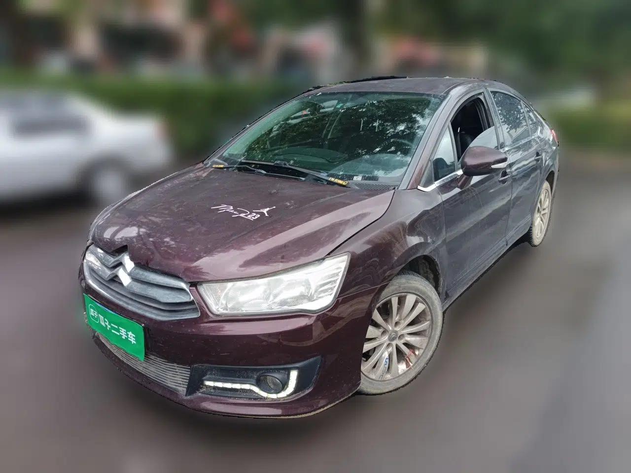 Citroen C-Quatre 2014 VTS Version 1.6L Manual - Premium Model — миниатюра 1