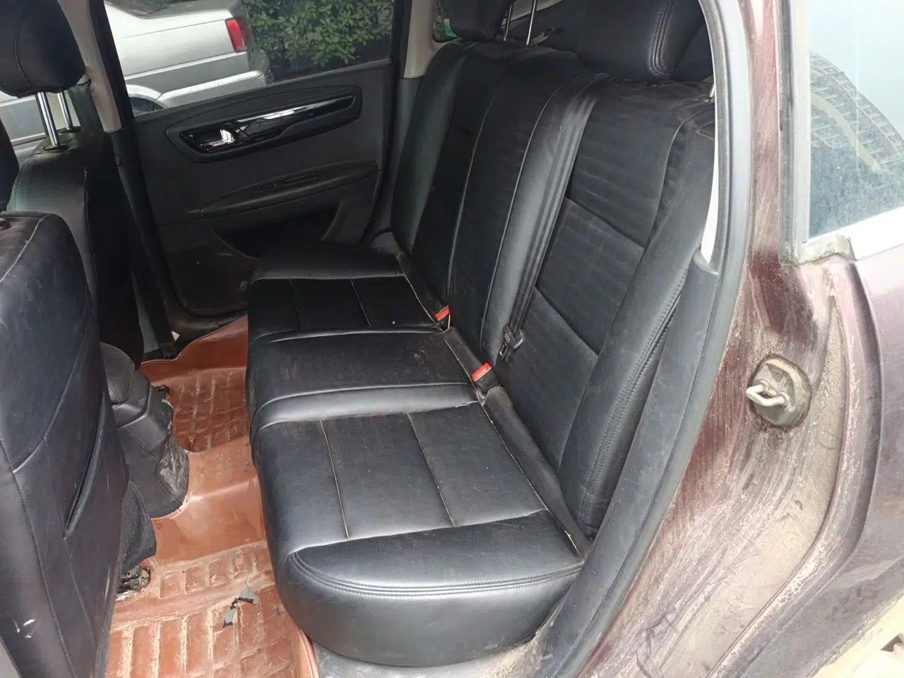 Citroen C-Quatre 2014 VTS Version 1.6L Manual - Premium Model — миниатюра 17