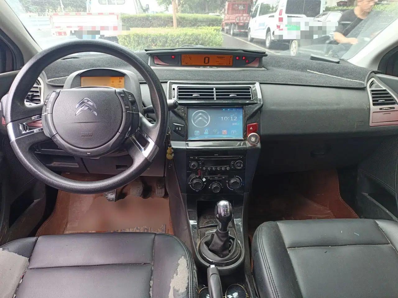 Citroen C-Quatre 2014 VTS Version 1.6L Manual - Premium Model — миниатюра 9