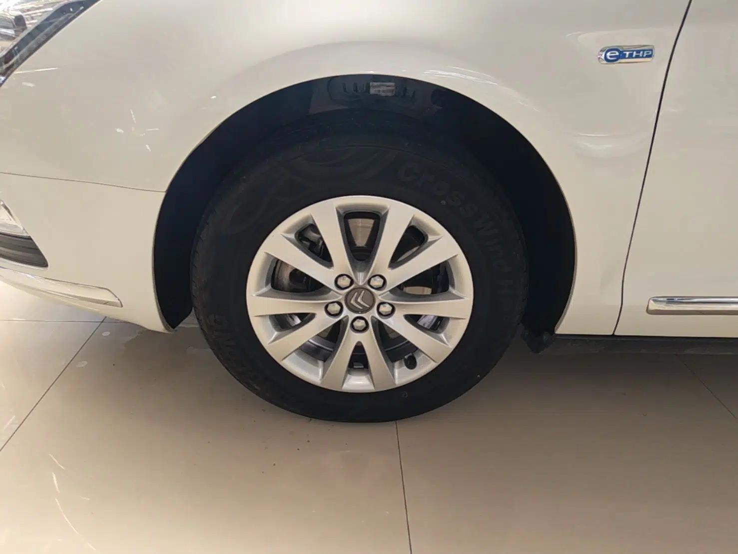 Citroen C5 2016 1.6T Automatic Luxury Model — миниатюра 10
