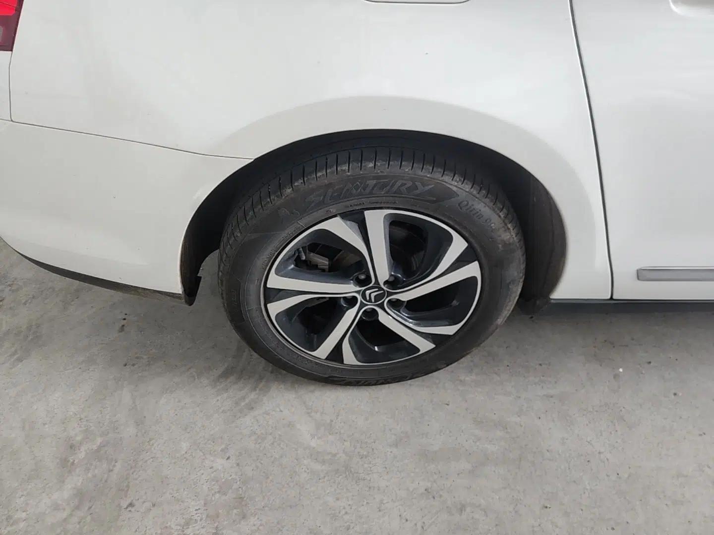 Citroen C5 2017 350THP Automatic Luxury Model — миниатюра 11