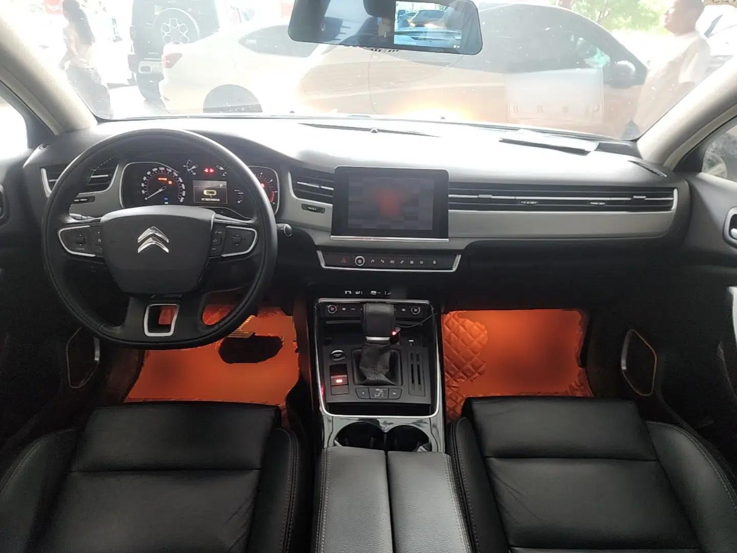Citroen C5 2017 350THP Automatic Luxury Model — миниатюра 12