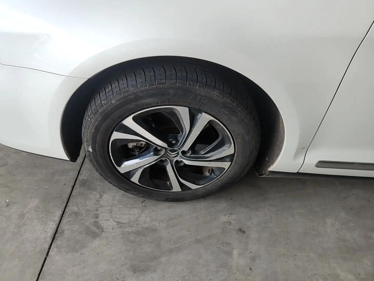 Citroen C5 2017 350THP Automatic Luxury Model — миниатюра 10