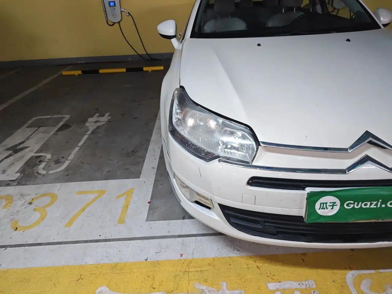 Citroen C5 2012 2.0L Automatic Luxury Edition — миниатюра 7