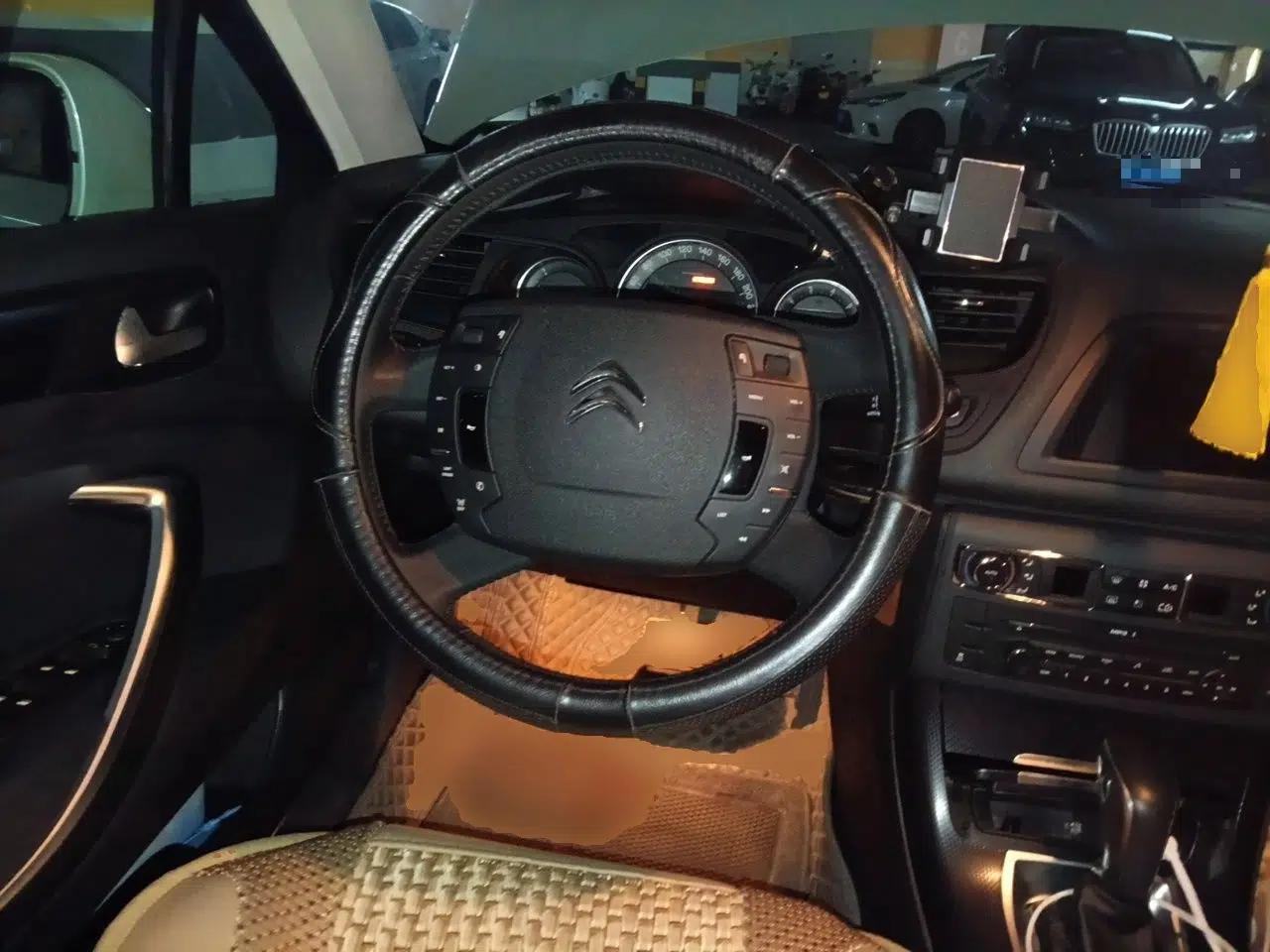 Citroen C5 2014 1.6T Automatic Luxury Model — миниатюра 10