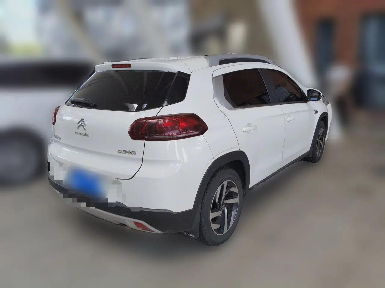 Citroen C3-XR 2015 1.6L Manual Pioneer Model — миниатюра 4