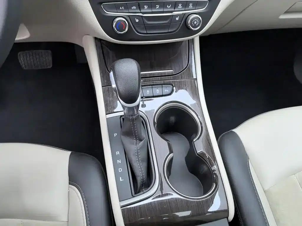 Buick Verano 2019 Sedan 15S Automatic Leading Edition — миниатюра 13