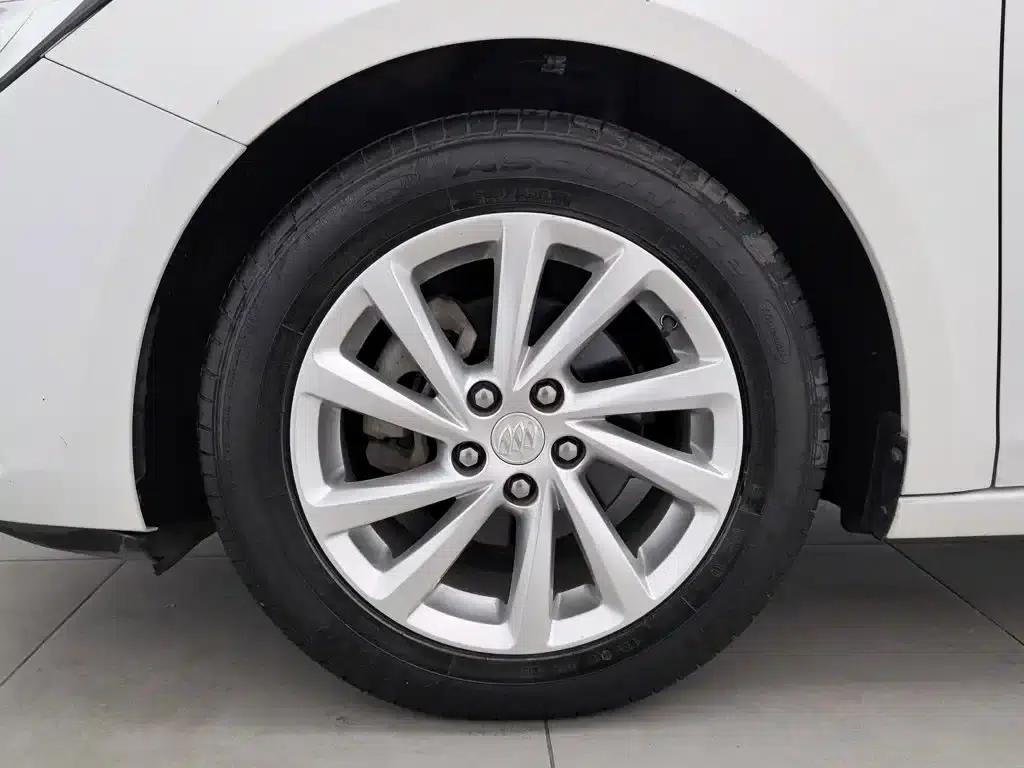 Buick Verano 2019 Sedan 15S Automatic Leading Edition — миниатюра 17