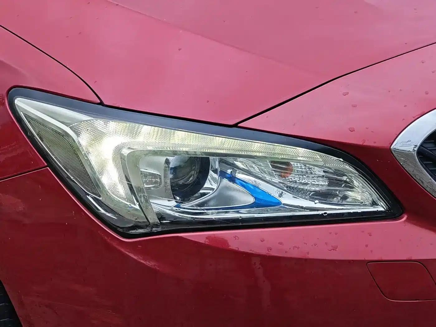 Buick Verano 2015 Sedan 15S Automatic Entry-Level — миниатюра 10