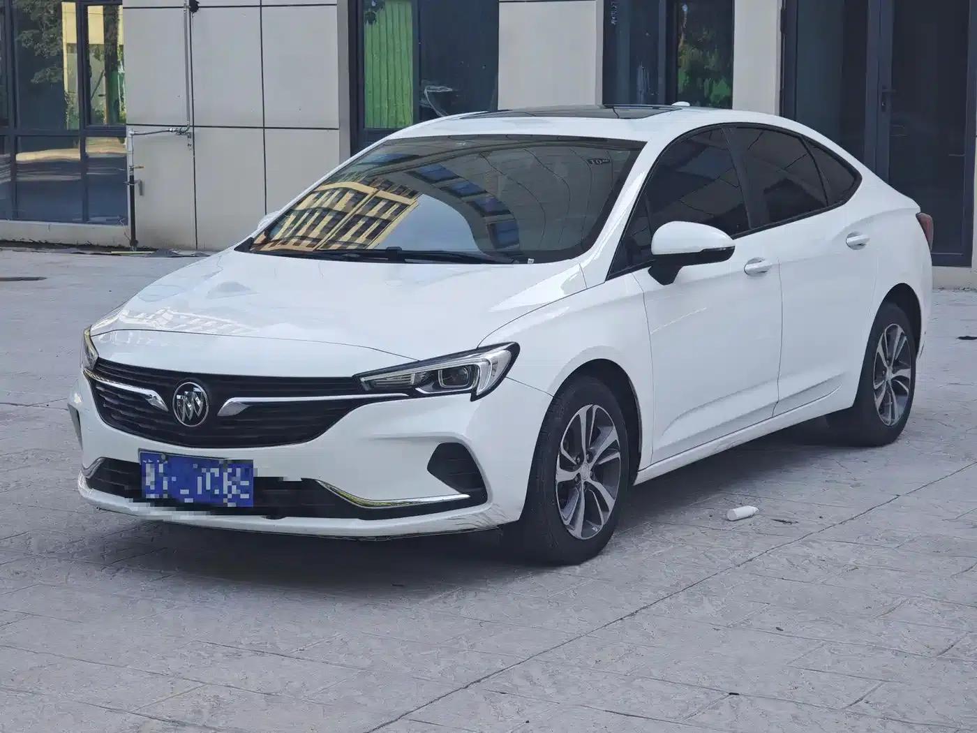 Buick Verano 2020 20T CVT Leading Edition — миниатюра 1