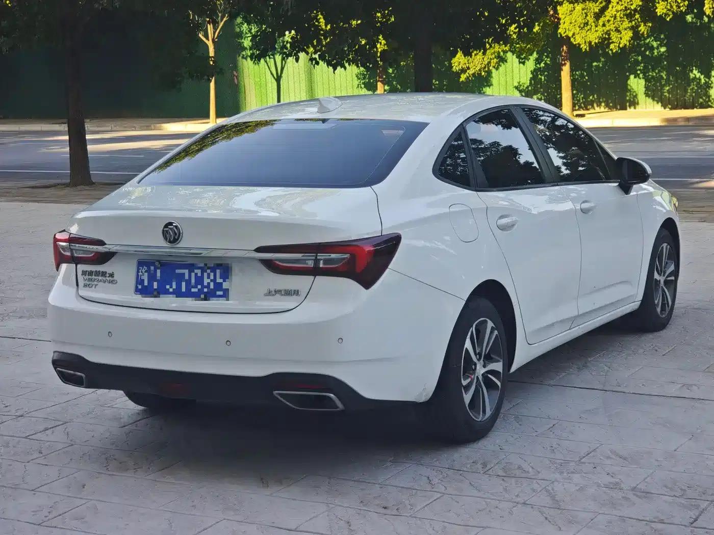 Buick Verano 2020 20T CVT Leading Edition — миниатюра 9