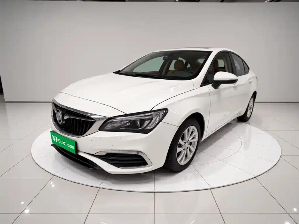 Buick Verano 2019 Sedan 15S Automatic Leading Edition — миниатюра 1