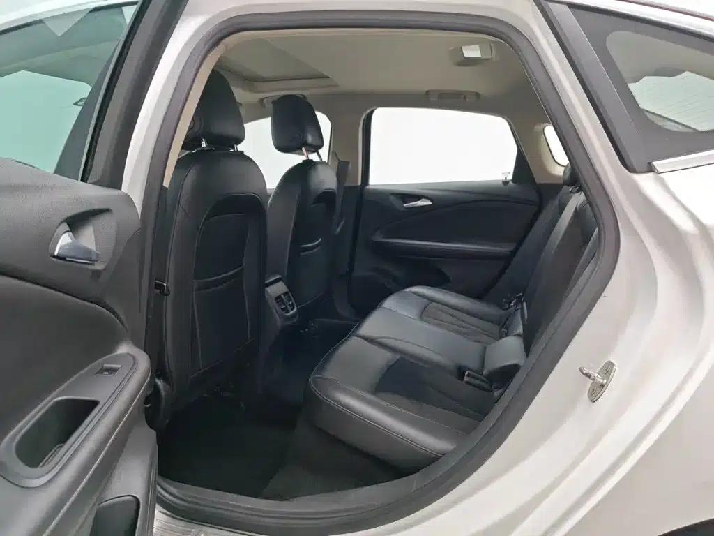 Buick Verano 2015 Sedan 20T Dual-Clutch Elite — миниатюра 15