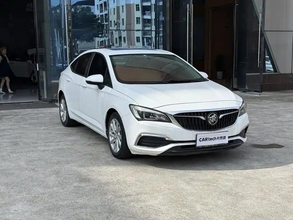 Buick Verano 2018 Sedan 15S Automatic Leading Edition — миниатюра 11