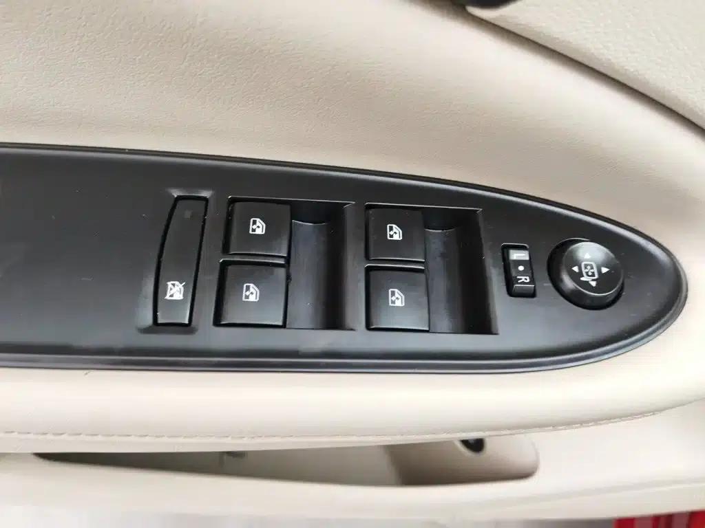 Buick Verano 2019 Sedan 15S Automatic Leading Edition — миниатюра 9