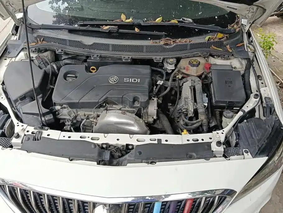 Buick Verano 2015 Sedan 15S Automatic Entry-Level — миниатюра 10