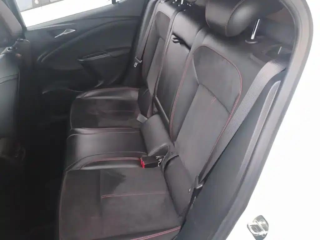 Buick Verano 2019 Hatchback GS 20T Dual-Clutch Leading Edition — миниатюра 17