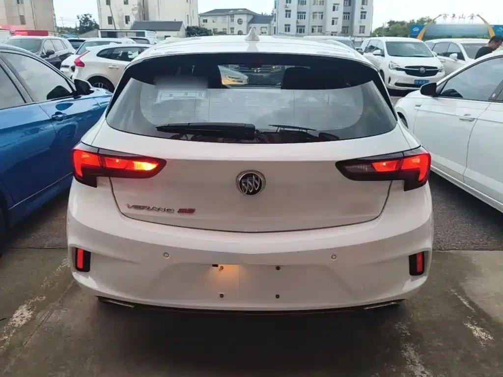 Buick Verano 2019 Hatchback GS 20T Dual-Clutch Leading Edition — миниатюра 6