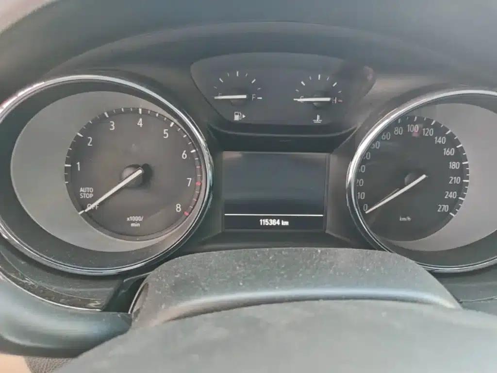 Buick Verano 2019 Sedan 15S Automatic Entry-Level — миниатюра 12