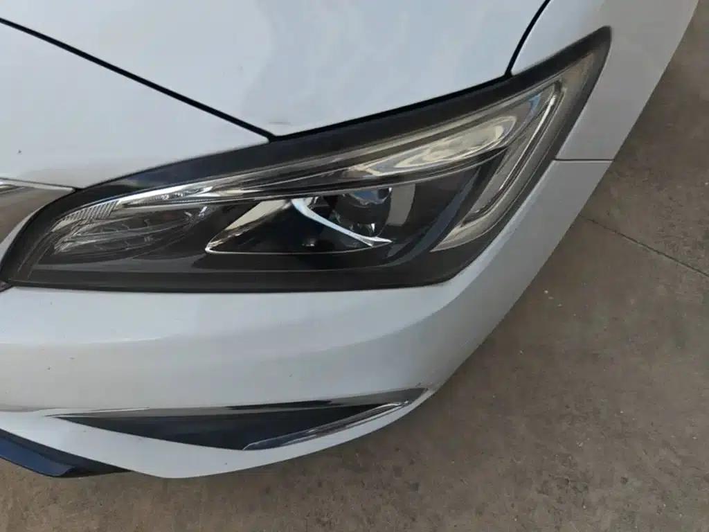 Buick Verano 2019 Sedan 15S Automatic Entry-Level — миниатюра 24