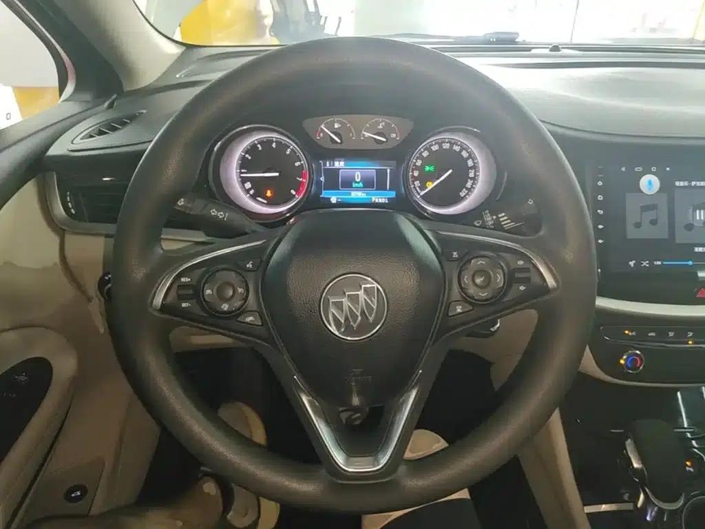 Buick Verano 2018 Sedan 15S Automatic Leading Edition — миниатюра 11