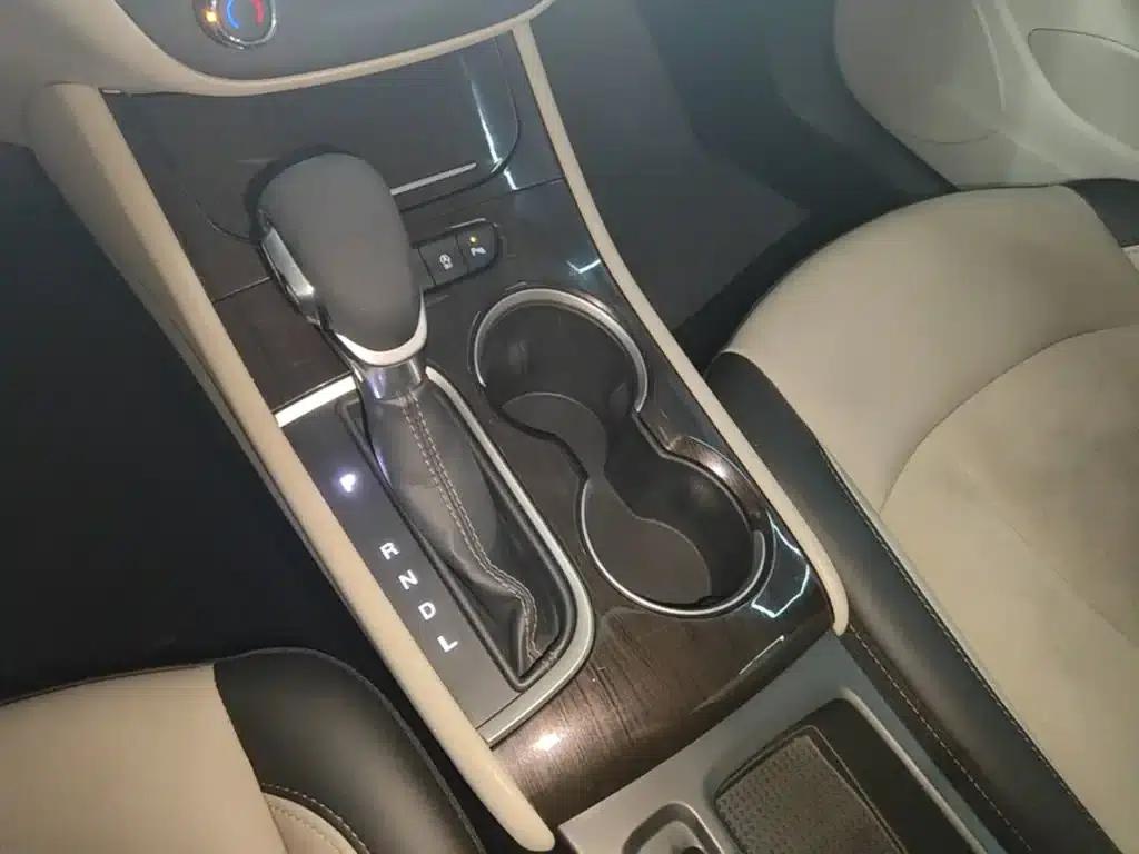Buick Verano 2018 Sedan 15S Automatic Leading Edition — миниатюра 14