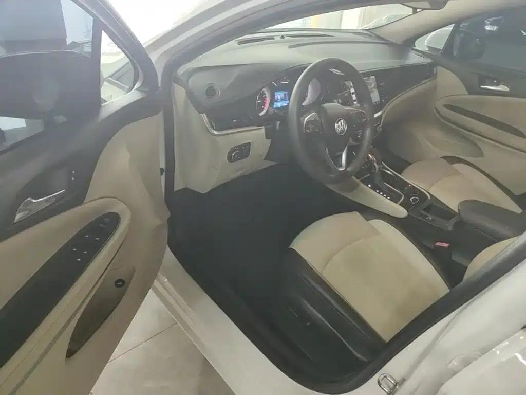 Buick Verano 2018 Sedan 15S Automatic Leading Edition — миниатюра 16