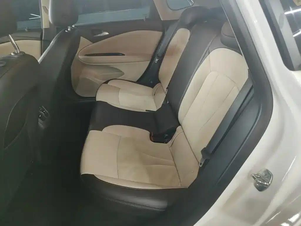 Buick Verano 2018 Sedan 15S Automatic Leading Edition — миниатюра 17