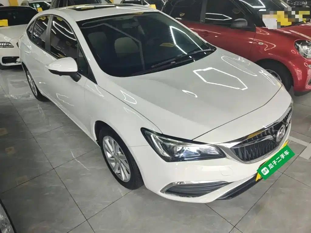 Buick Verano 2018 Sedan 15S Automatic Leading Edition — миниатюра 4