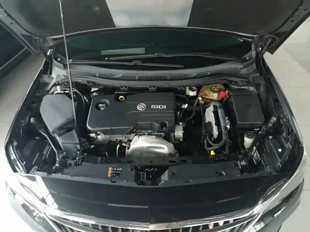 Buick Verano 2018 Sedan 15S Automatic Leading Edition — миниатюра 20