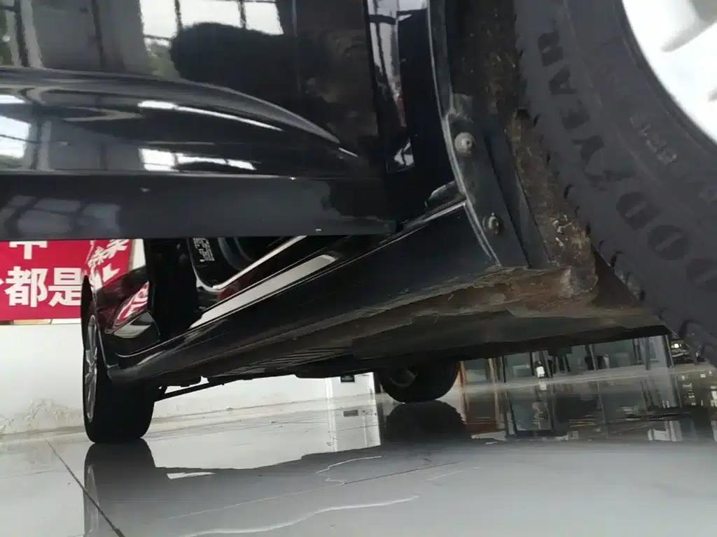 Buick Verano 2018 Sedan 15S Automatic Leading Edition — миниатюра 21