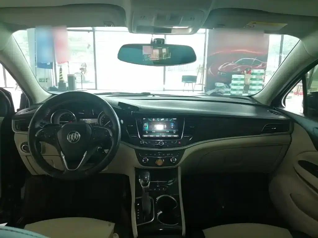 Buick Verano 2018 Sedan 15S Automatic Leading Edition — миниатюра 10