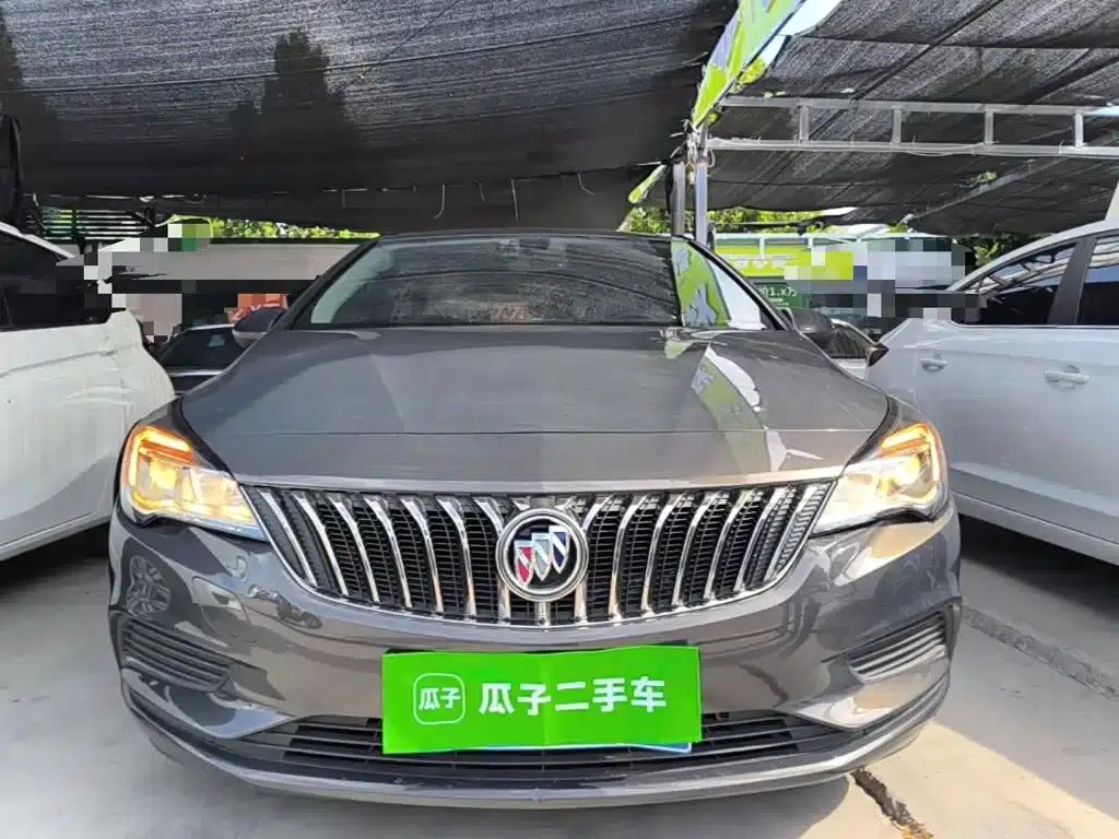 Buick Verano 2016 Hatchback 15S Automatic Leading Edition — миниатюра 3