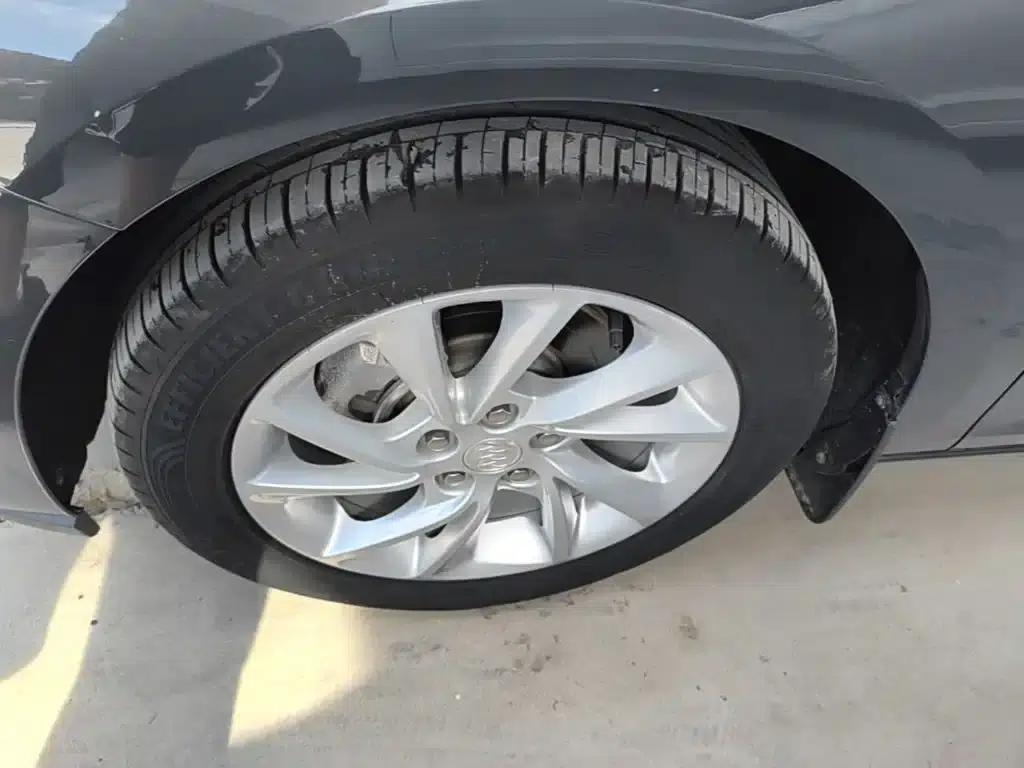 Buick Verano 2016 Hatchback 15S Automatic Leading Edition — миниатюра 23