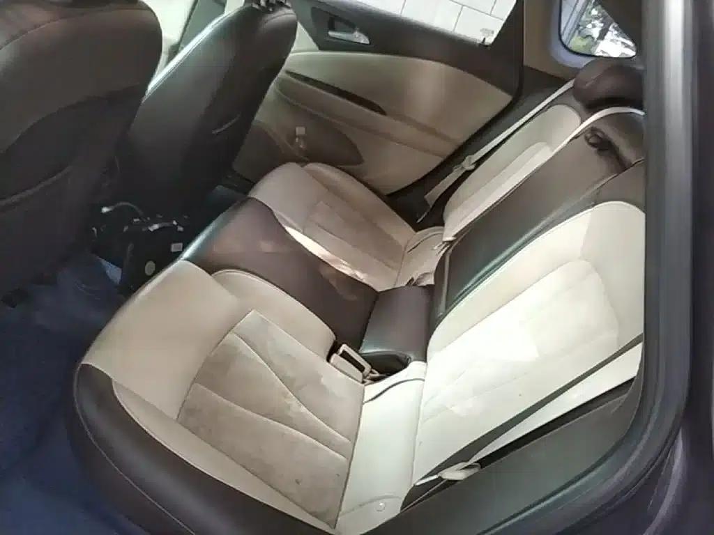 Buick Verano 2015 Sedan 15S Automatic Leading Edition — миниатюра 17