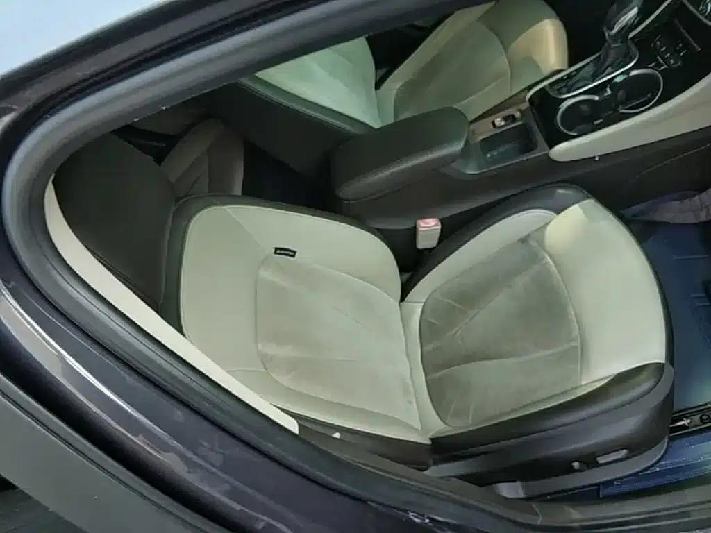 Buick Verano 2015 Sedan 15S Automatic Leading Edition — миниатюра 25