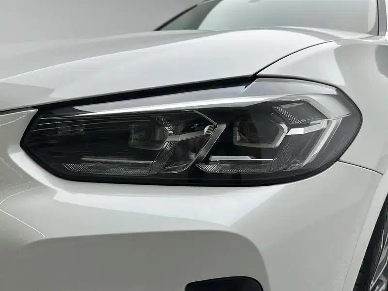 BMW X3 2022 xDrive30i Leading Edition M Sport Package — миниатюра 12