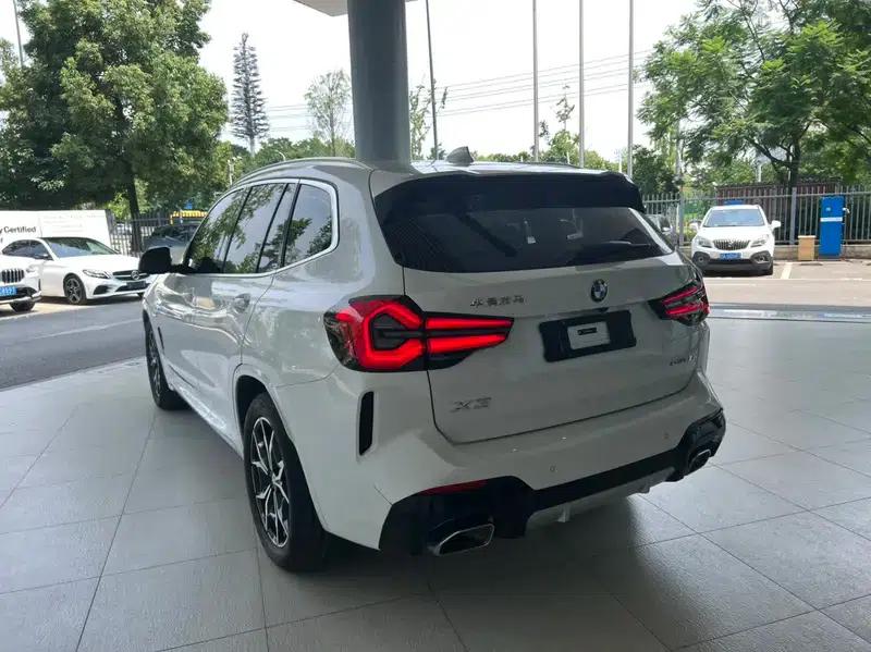 2022 BMW X3 xDrive25i M Sport Package — миниатюра 4