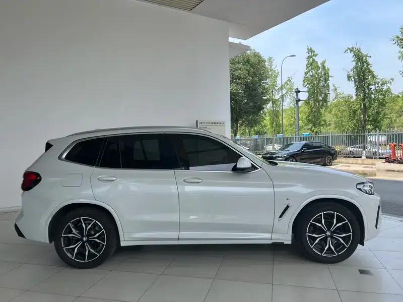 2022 BMW X3 xDrive25i M Sport Package — миниатюра 7