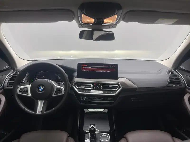 BMW X3 2022 xDrive30i Leading Edition M Sport Package — миниатюра 14