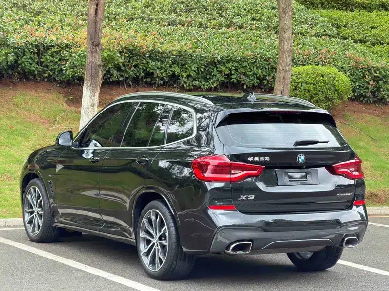 BMW X3 2021 xDrive30i Leading M Sport Package — миниатюра 4