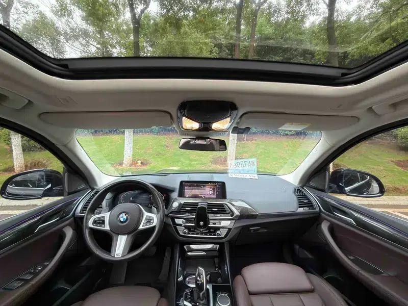 BMW X3 2021 xDrive30i Leading M Sport Package — миниатюра 7
