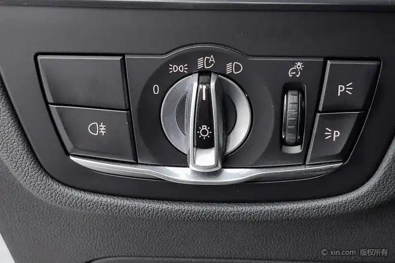 BMW X3 2020 xDrive28i Luxury Package — миниатюра 15