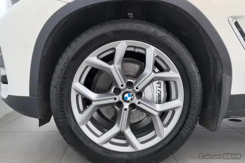 BMW X3 2020 xDrive28i Luxury Package — миниатюра 8