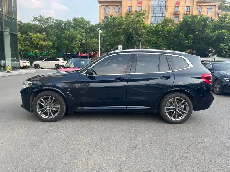 BMW X3 2021 xDrive28i M Sport Package — миниатюра 3