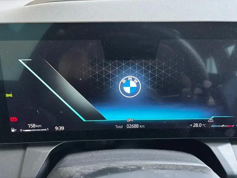 BMW X3 2025 xDrive30L Luxury M Sport Package — миниатюра 9