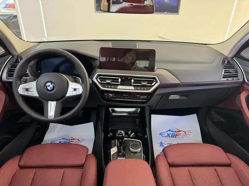 BMW X3 2023 xDrive30i Leading Edition M Sport Package — миниатюра 8