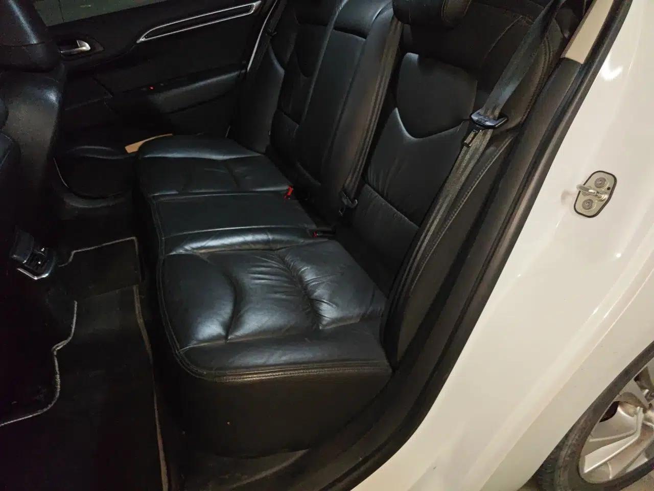 Citroen C4L 2013 1.6 THP Automatic Impression Edition — миниатюра 17