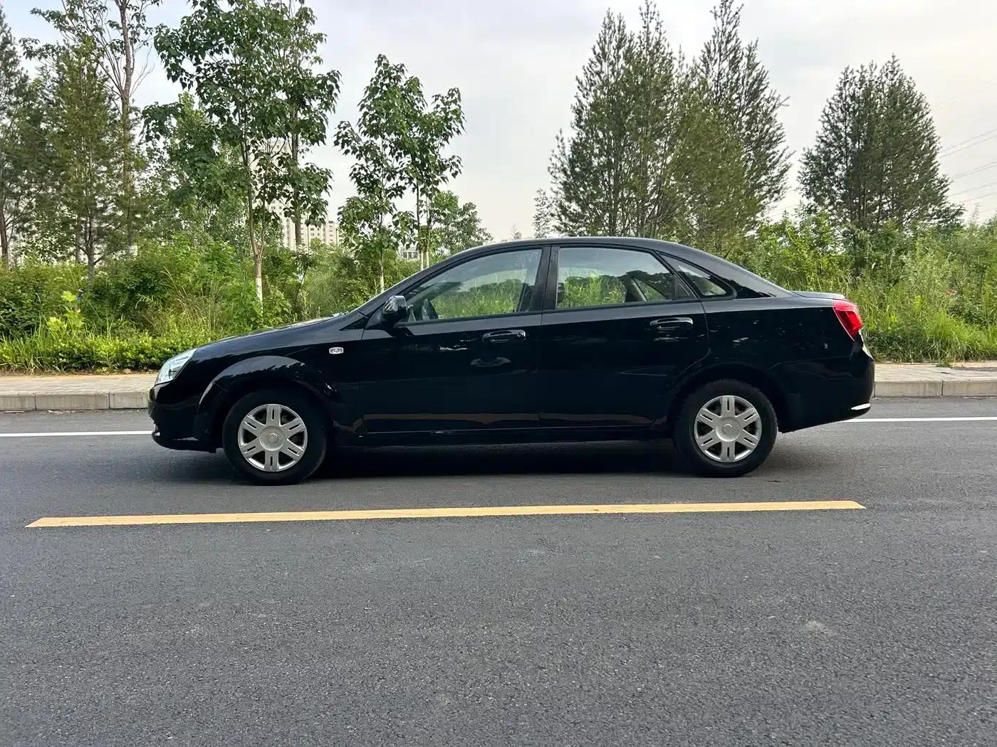 Buick Excelle 2013 1.5L Automatic Classic — миниатюра 4